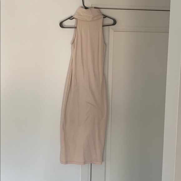 KOOKAI DRESS - Picture 2 of 4